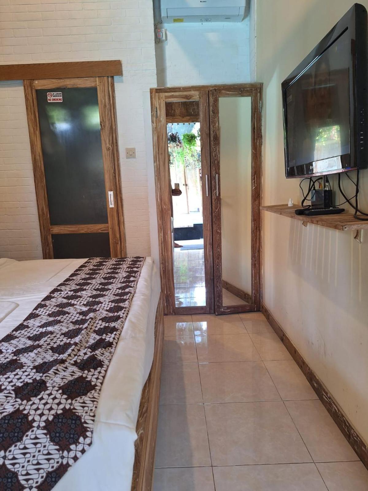 Oma Joglo Jimbaran Hotel Екстериор снимка