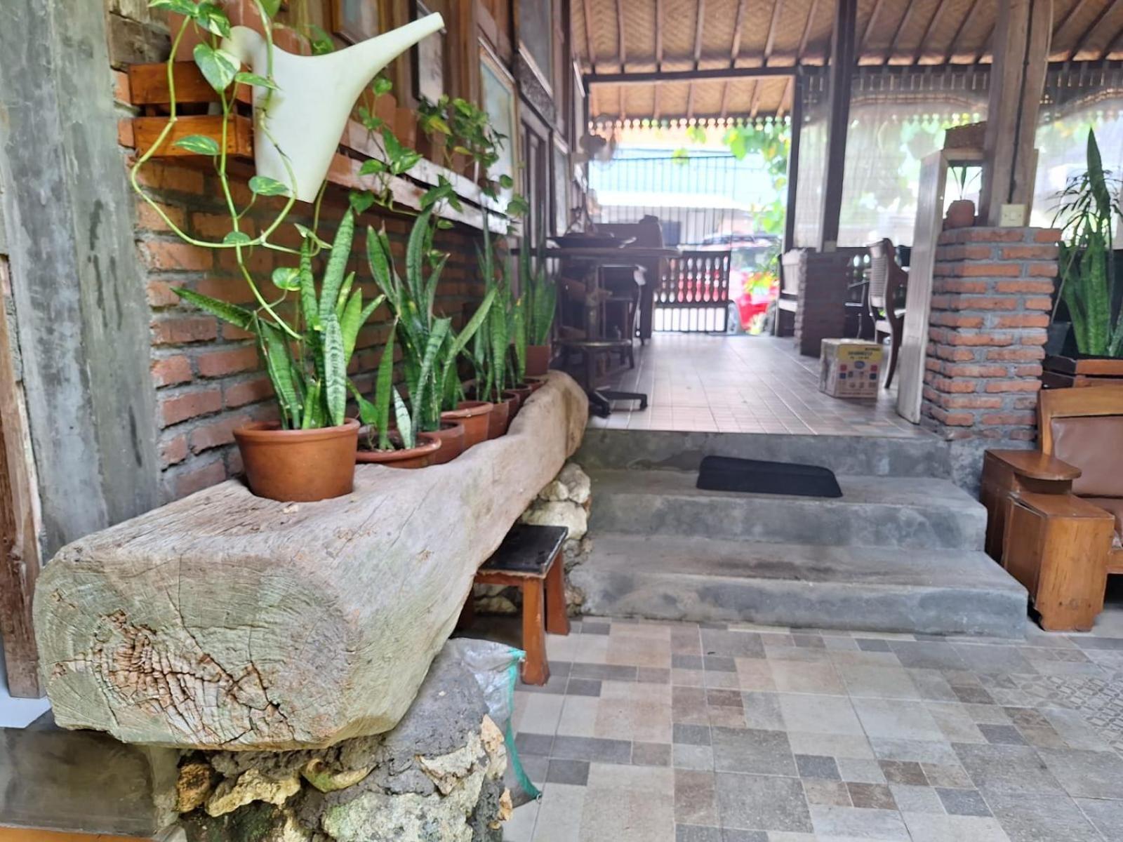 Oma Joglo Jimbaran Hotel Екстериор снимка
